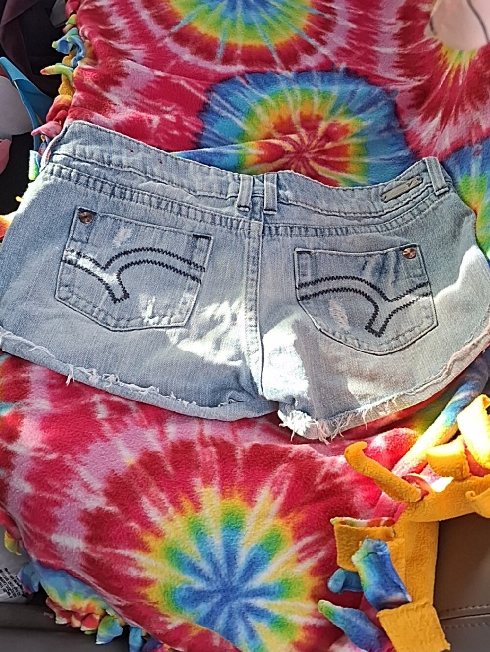 Vanity Light Blue Distressed Denim Shorts Size 28